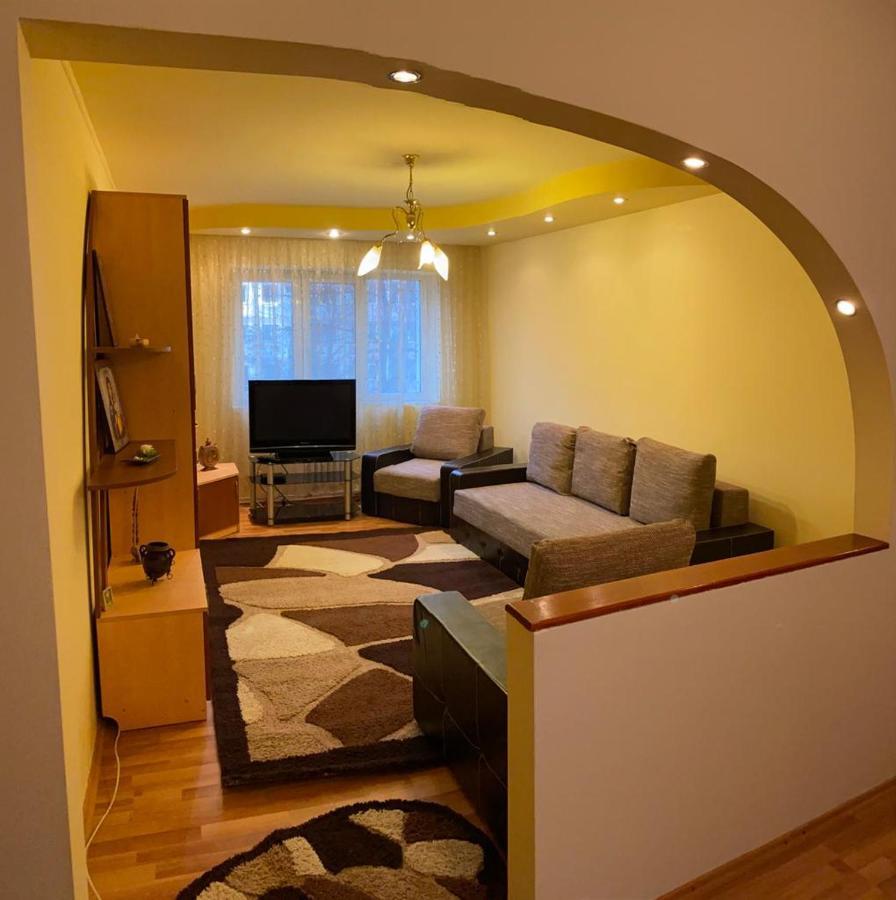 Appartement Zorilor à Suceava Extérieur photo